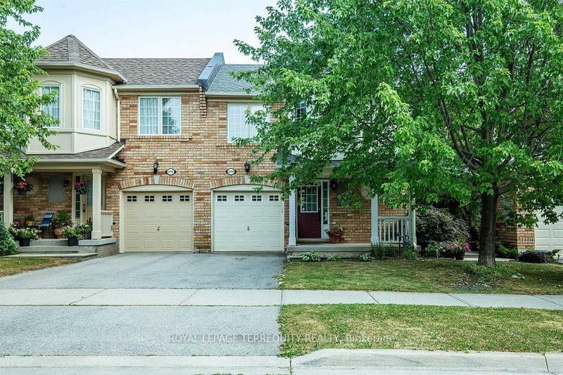 2458 Baintree Crescent