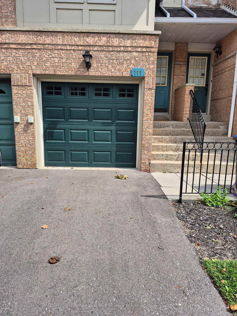 111 - 1050 Bristol Road W