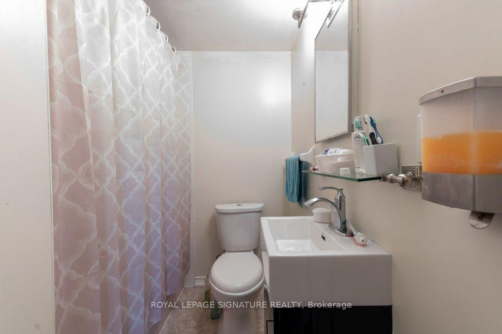 676 Abana Road • Mississauga, ON photo 29