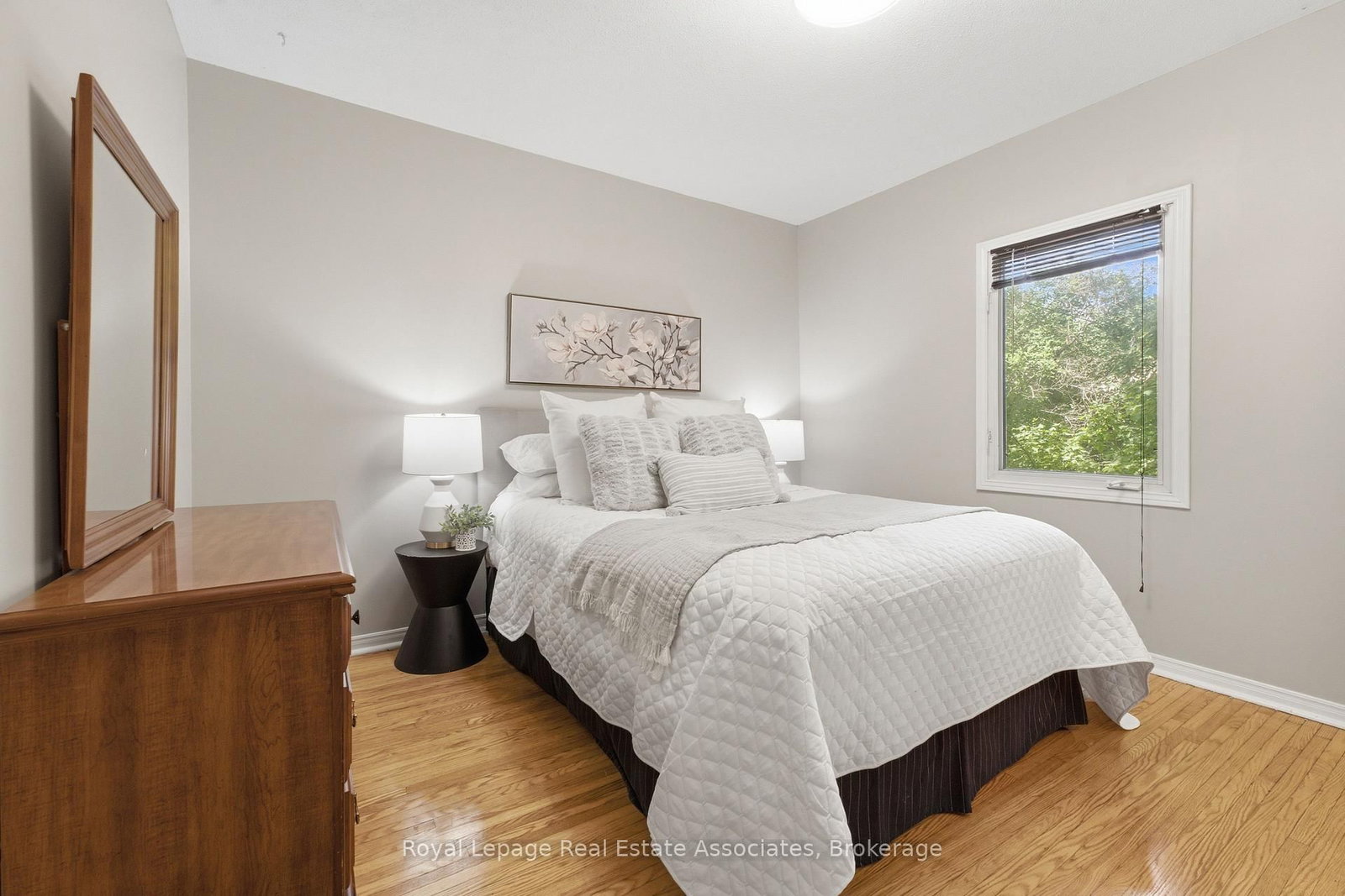 64 Eaglewood Boulevard • Mississauga, ON photo 10