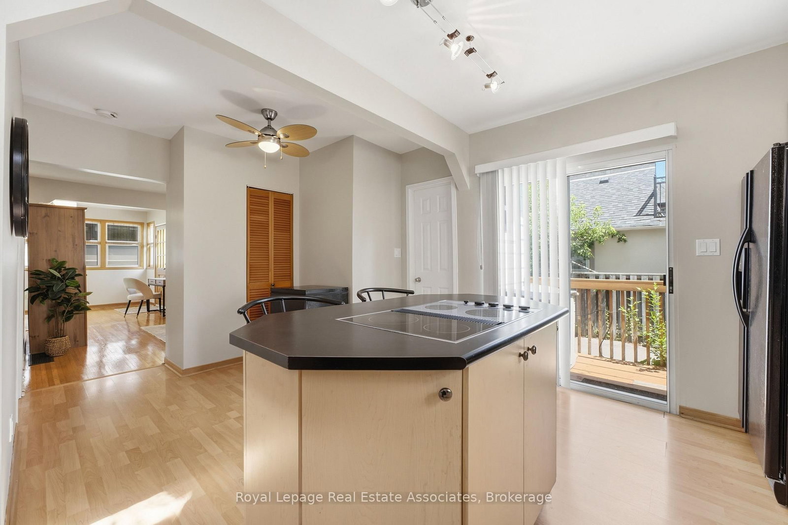 64 Eaglewood Boulevard • Mississauga, ON photo 17