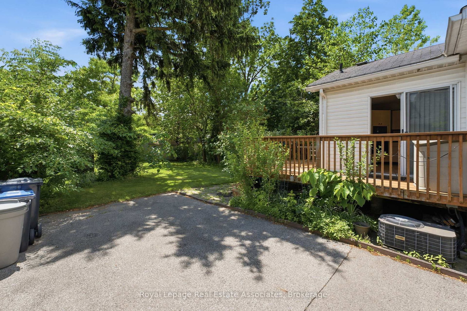 64 Eaglewood Boulevard • Mississauga, ON photo 32