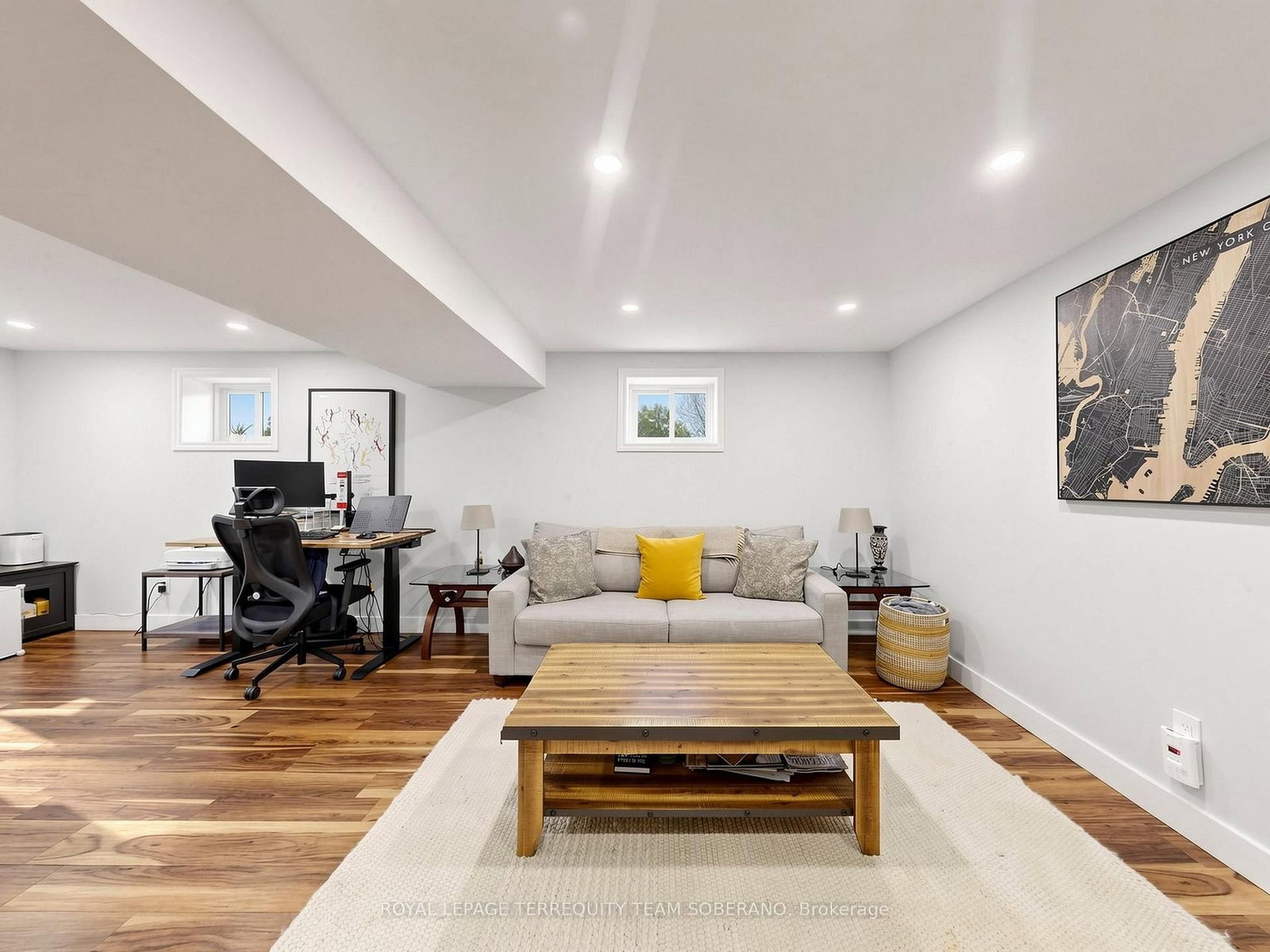 64 Clearbrooke Circle • Toronto, ON photo 29