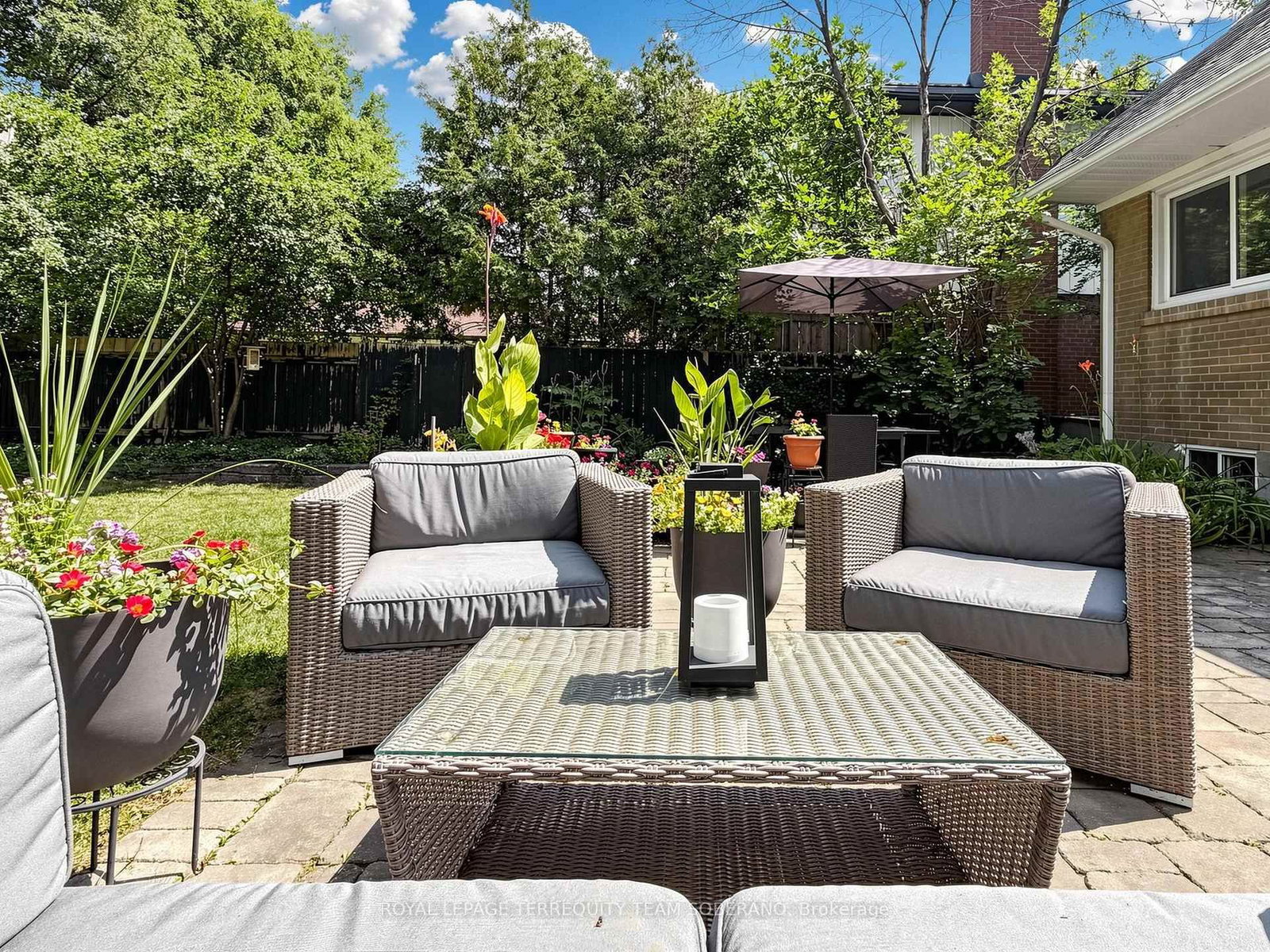 64 Clearbrooke Circle • Toronto, ON photo 41