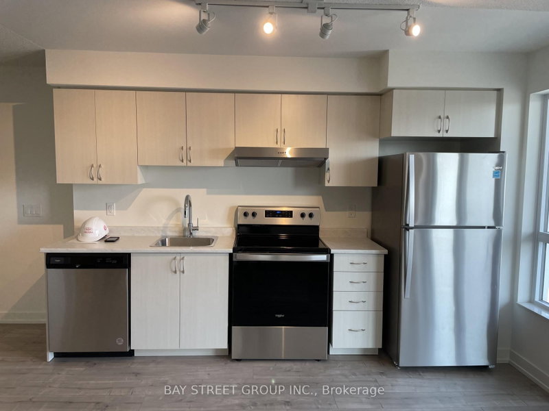 809 - 10 Wilby Crescent