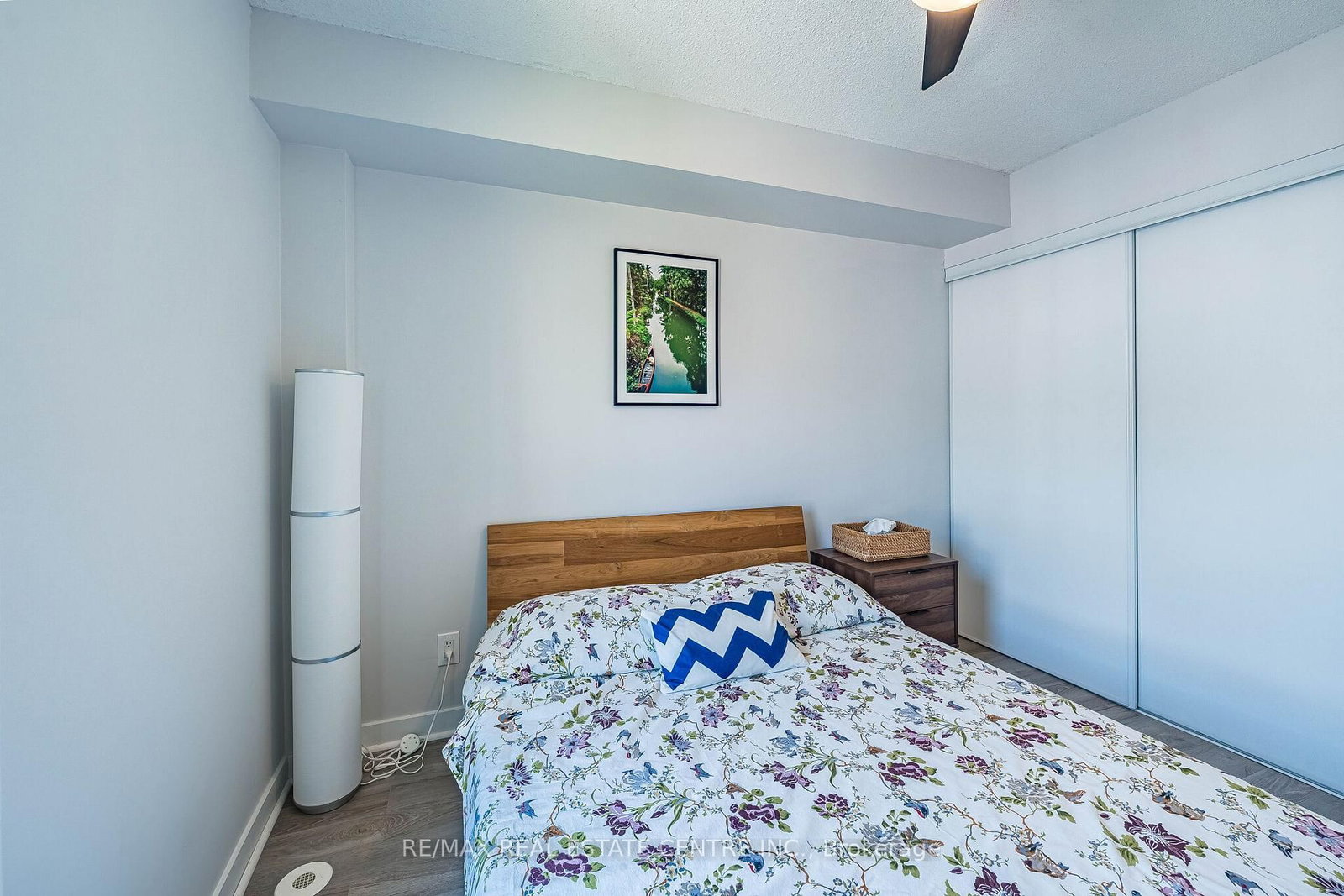 16 Laidlaw Street • #920 • Toronto, ON photo 23