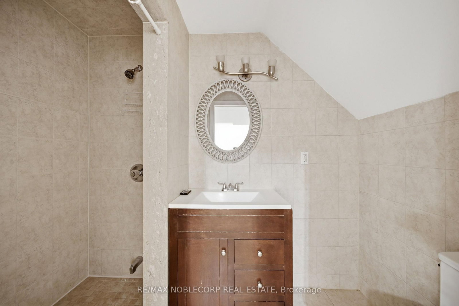 22 Carriage House Rd, Caledon, view 38