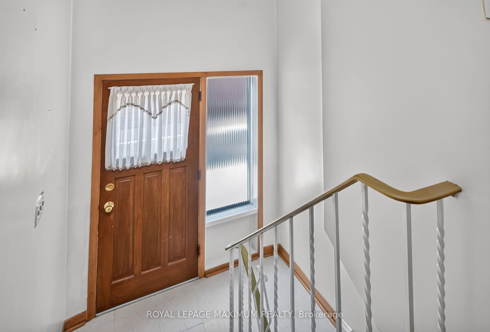 11 Hisey Crescent • Toronto, ON photo 21