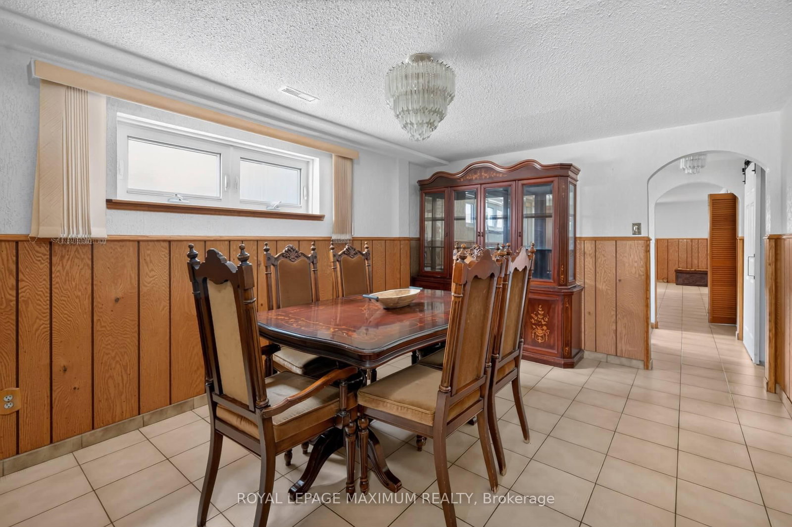 11 Hisey Crescent • Toronto, ON photo 25