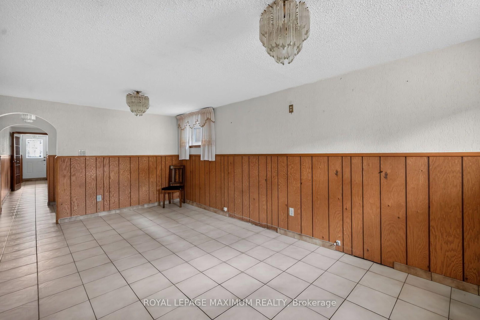 11 Hisey Crescent • Toronto, ON photo 27