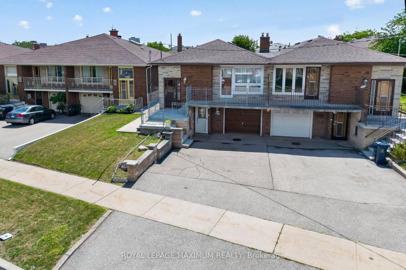 11 Hisey Crescent