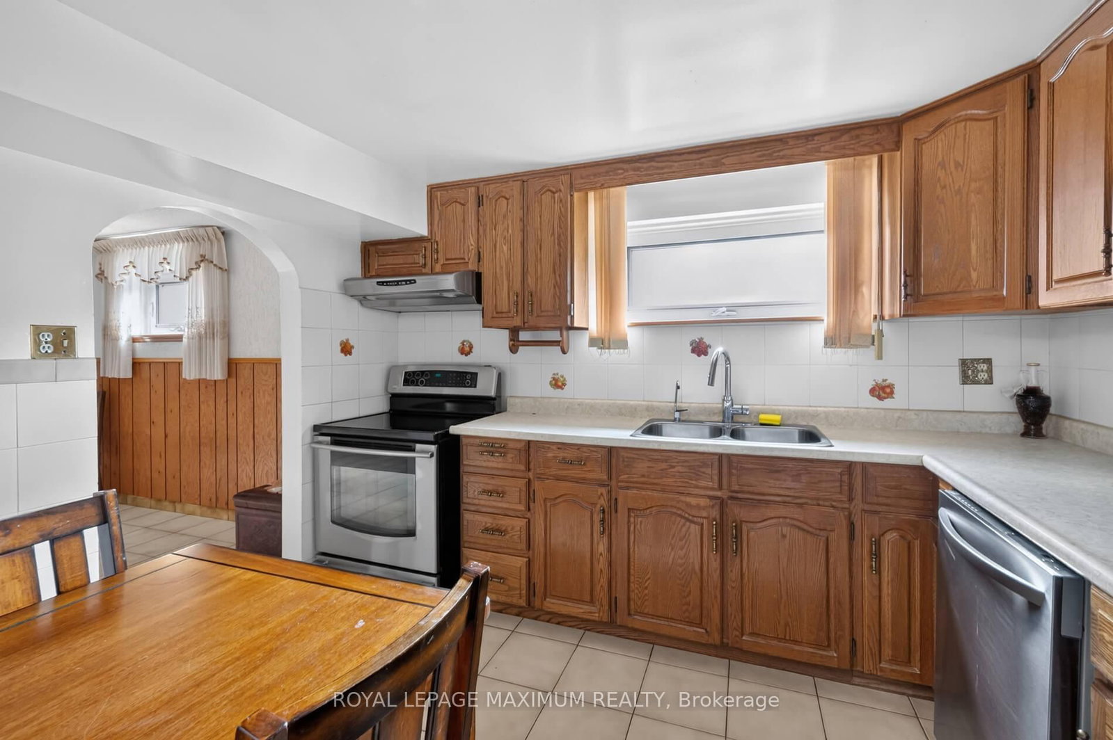 11 Hisey Crescent • Toronto, ON photo 31