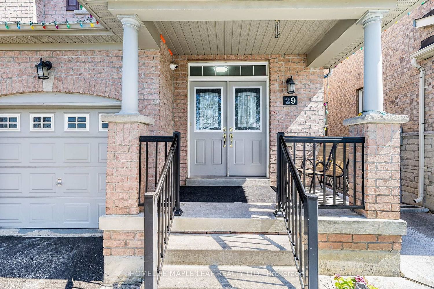 29 Gower Crescent • Brampton, ON photo 6