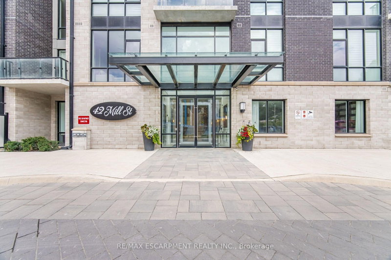 210 - 42 Mill Street