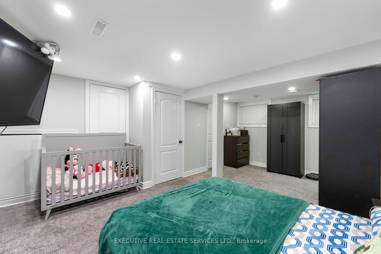 21 Garden Avenue • Brampton, ON photo 23