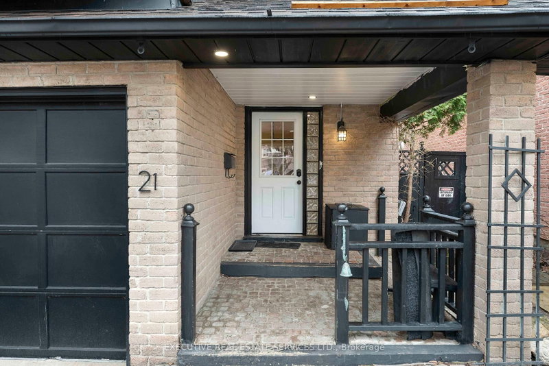 21 Garden Avenue