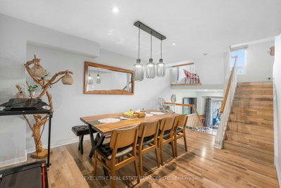 21 Garden Avenue • Brampton, ON photo 4