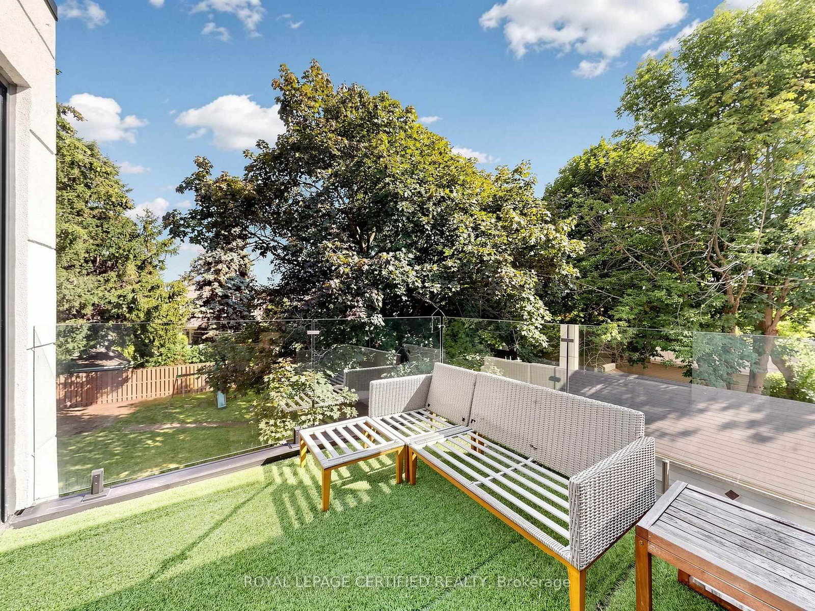 2378 Rebecca Street • Oakville, ON photo 43