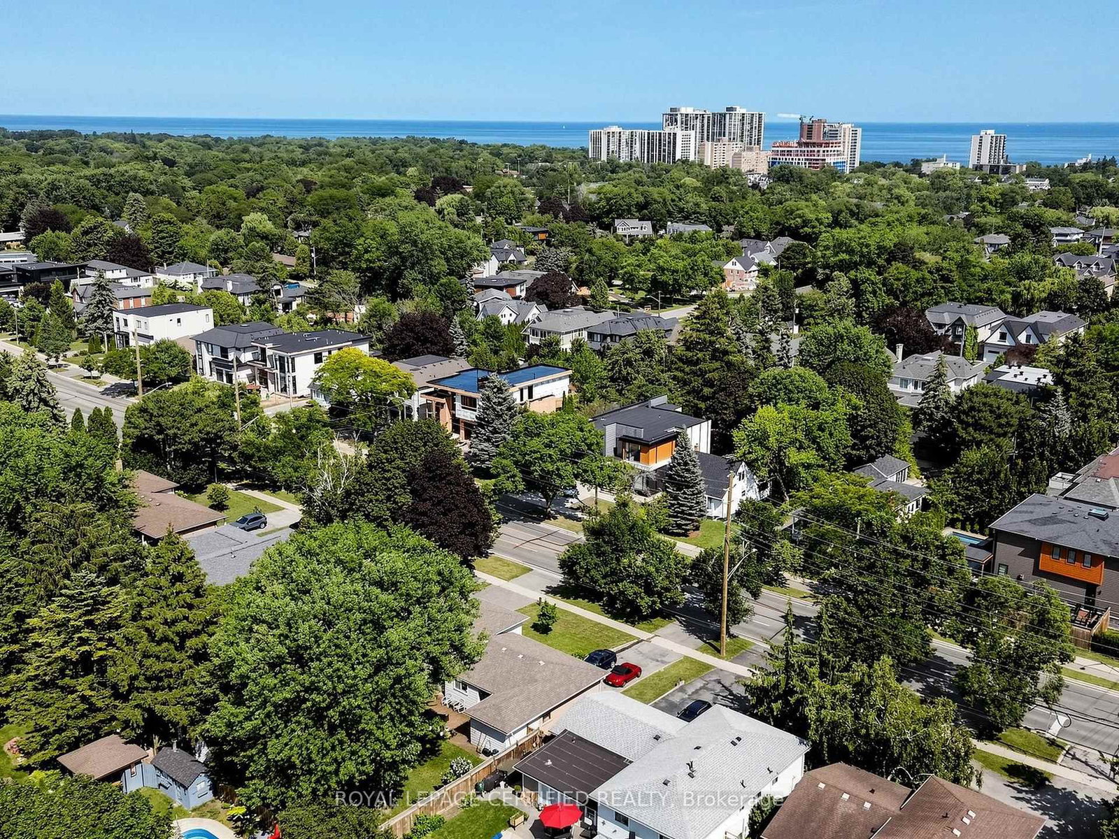 2378 Rebecca Street • Oakville, ON photo 46