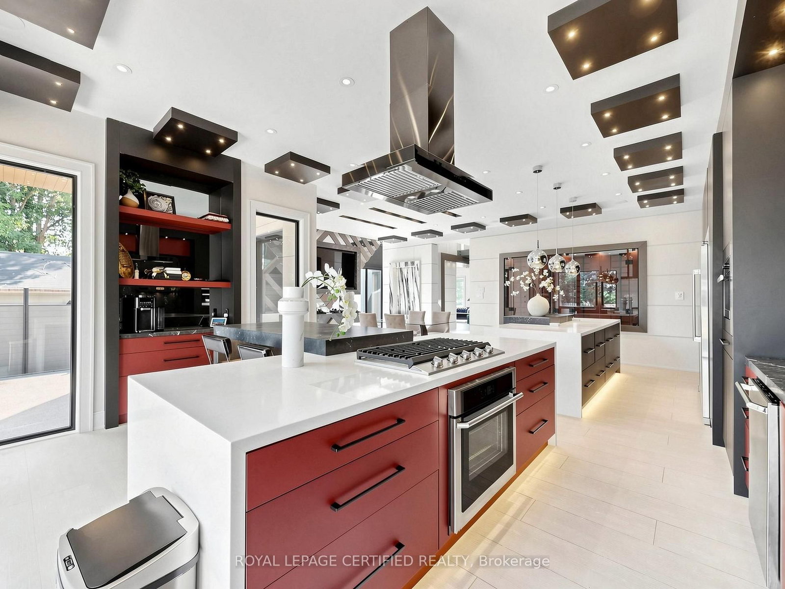 2378 Rebecca Street • Oakville, ON photo 14