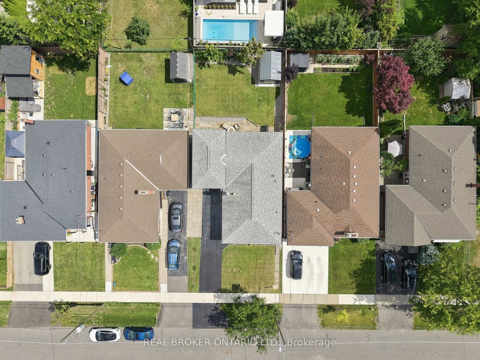7 Allison Drive • Toronto, ON photo 42