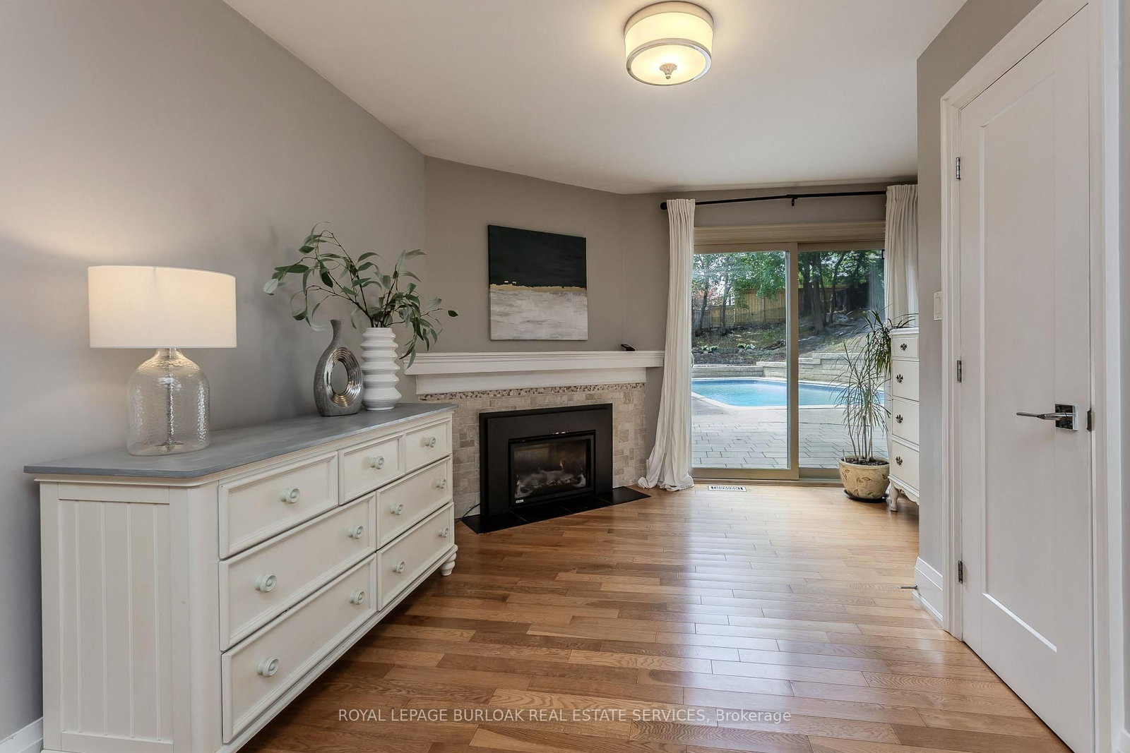892 North Shore Boulevard W • Burlington, ON photo 16