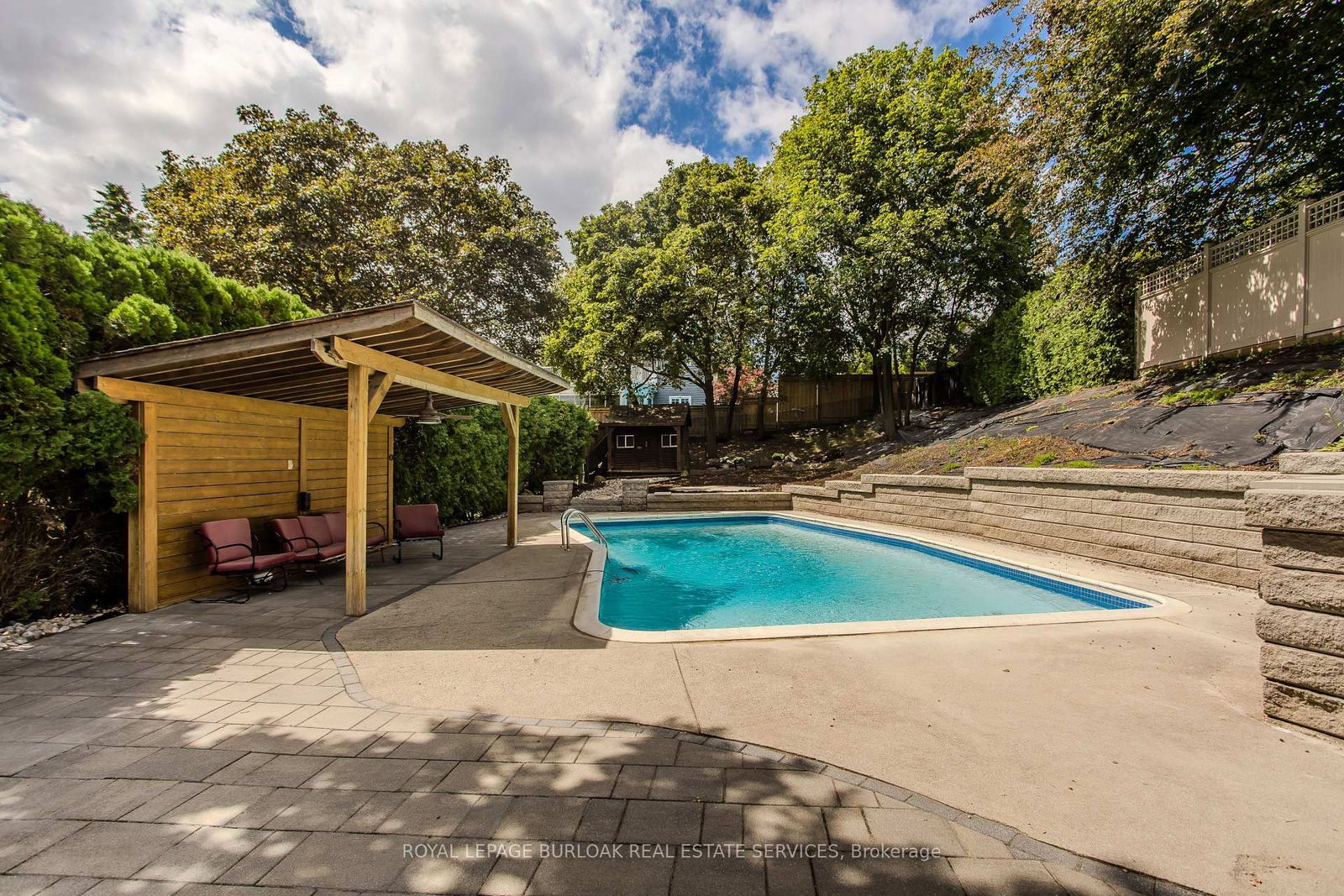 892 North Shore Boulevard W • Burlington, ON photo 29