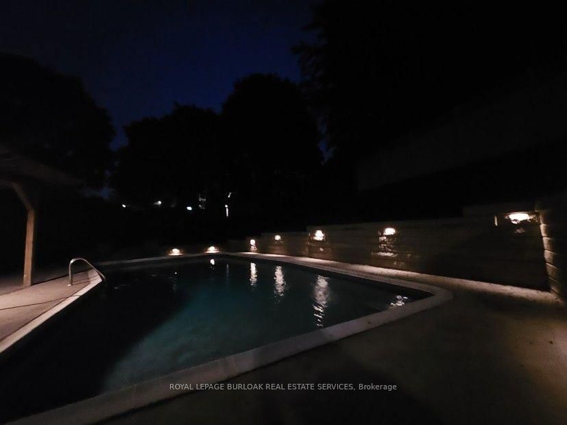 892 North Shore Boulevard W • Burlington, ON photo 33