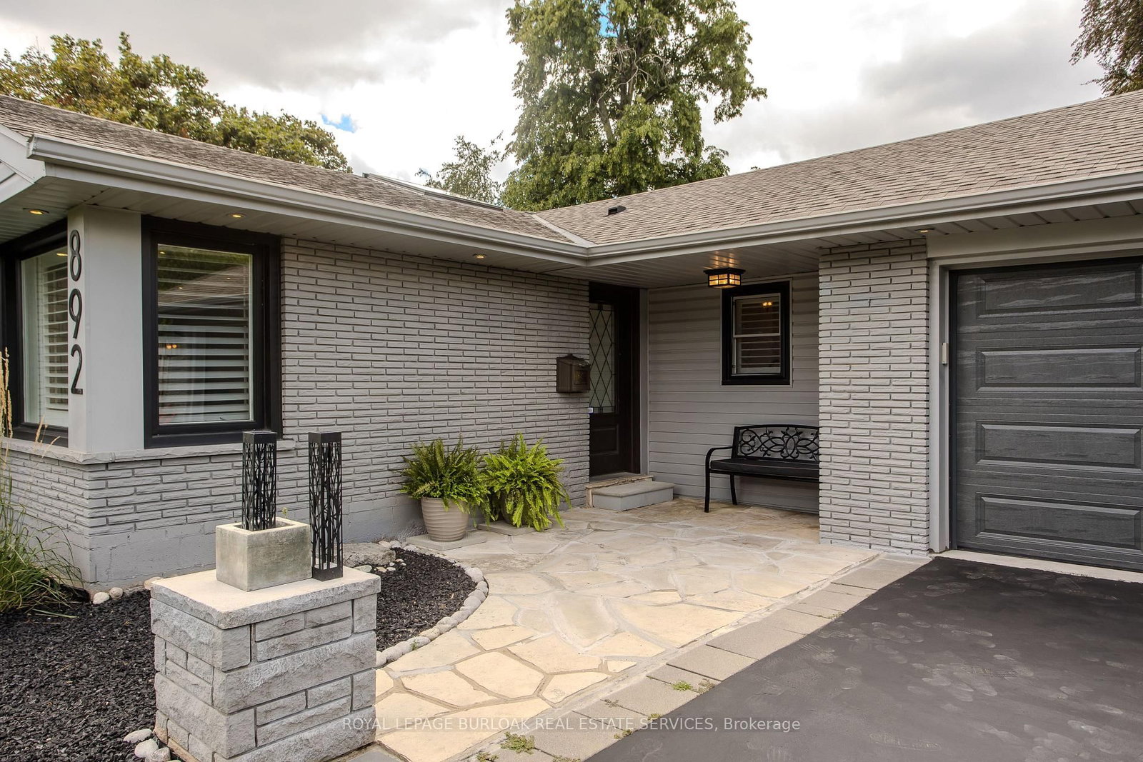 892 North Shore Boulevard W • Burlington, ON photo 37
