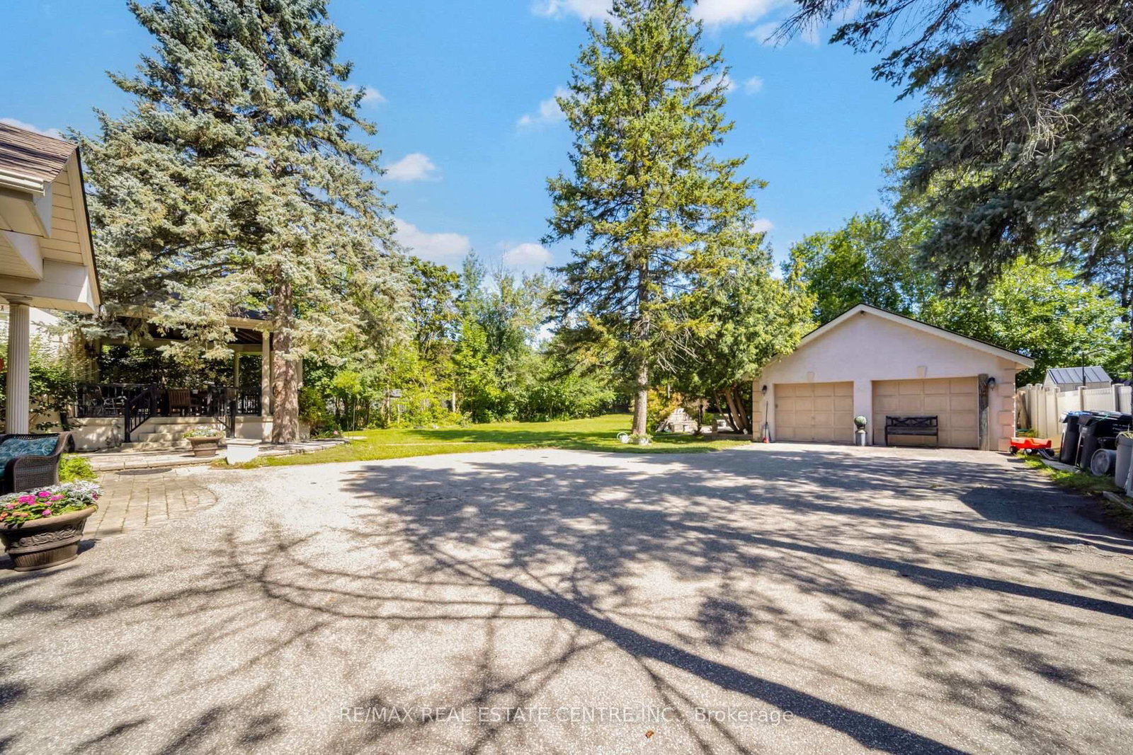 6961 Second Line W • Mississauga, ON photo 32
