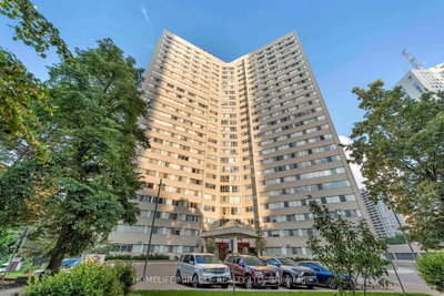 Condo leased at 202-3700 Kaneff Crescent, Mississauga, Ontario, L5A 4B8 - Mississauga Valleys - MLS: W13693080