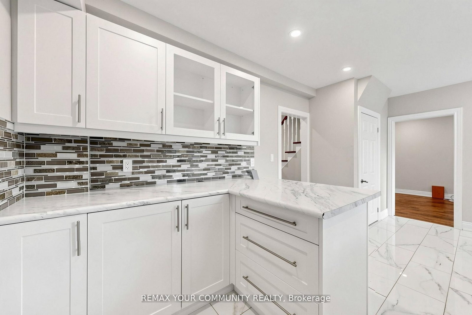 22 Havenridge Drive • Toronto, ON photo 13