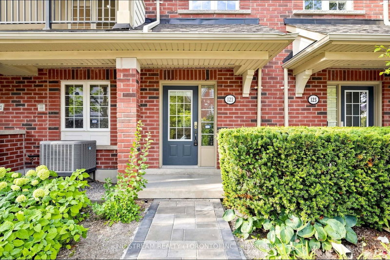 15 - 123 Georgian Drive