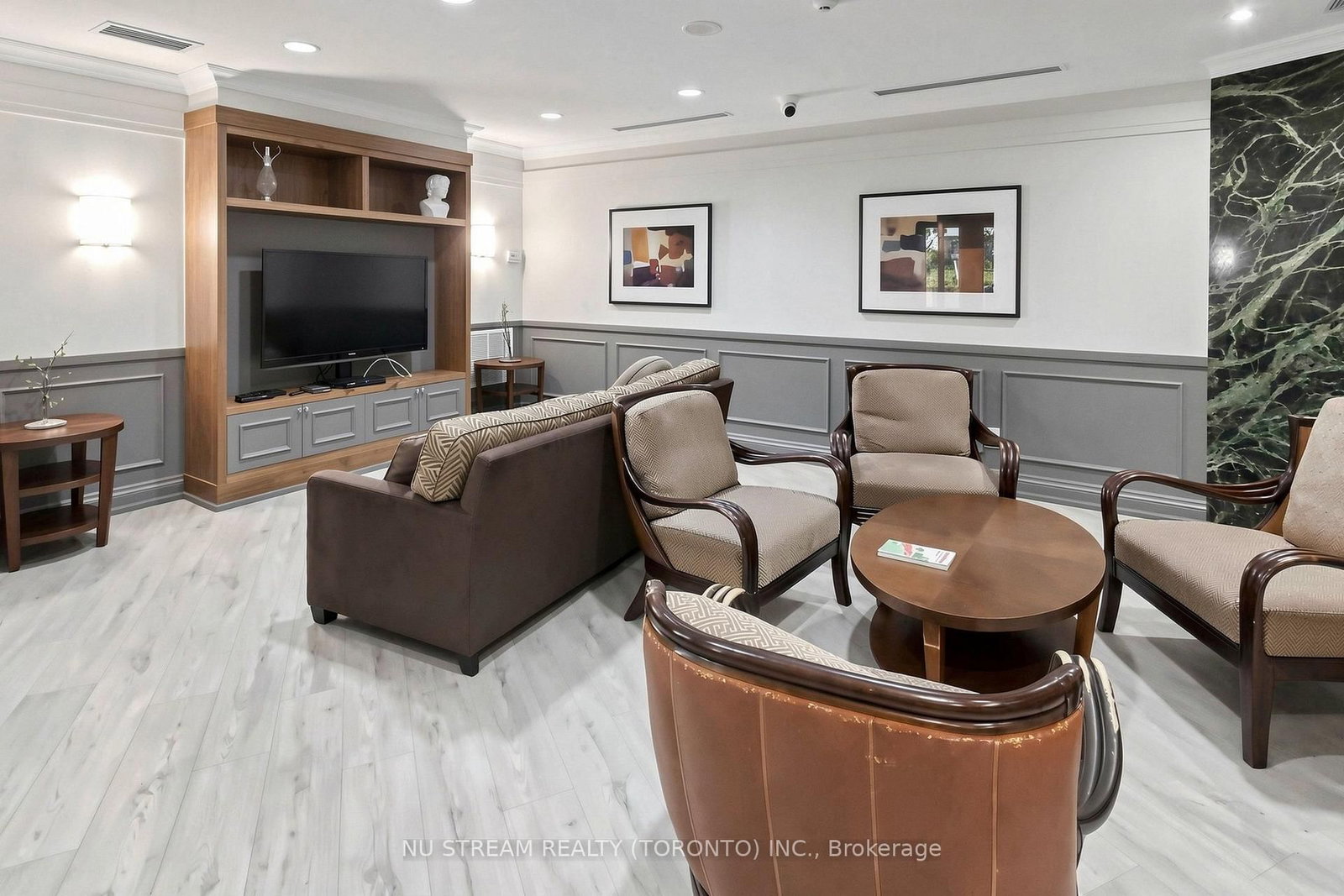 123 Georgian Drive • #15 • Oakville, ON photo 38
