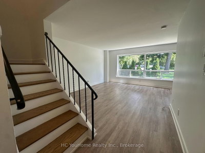 Townhouse for lease at 11-5 Cheviot Place, Toronto, Ontario, M9A 2E3 - Princess-Rosethorn - MLS: W13693384