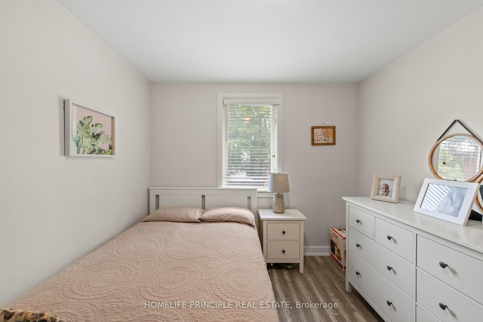 420 Salem Avenue N • Toronto, ON photo 16