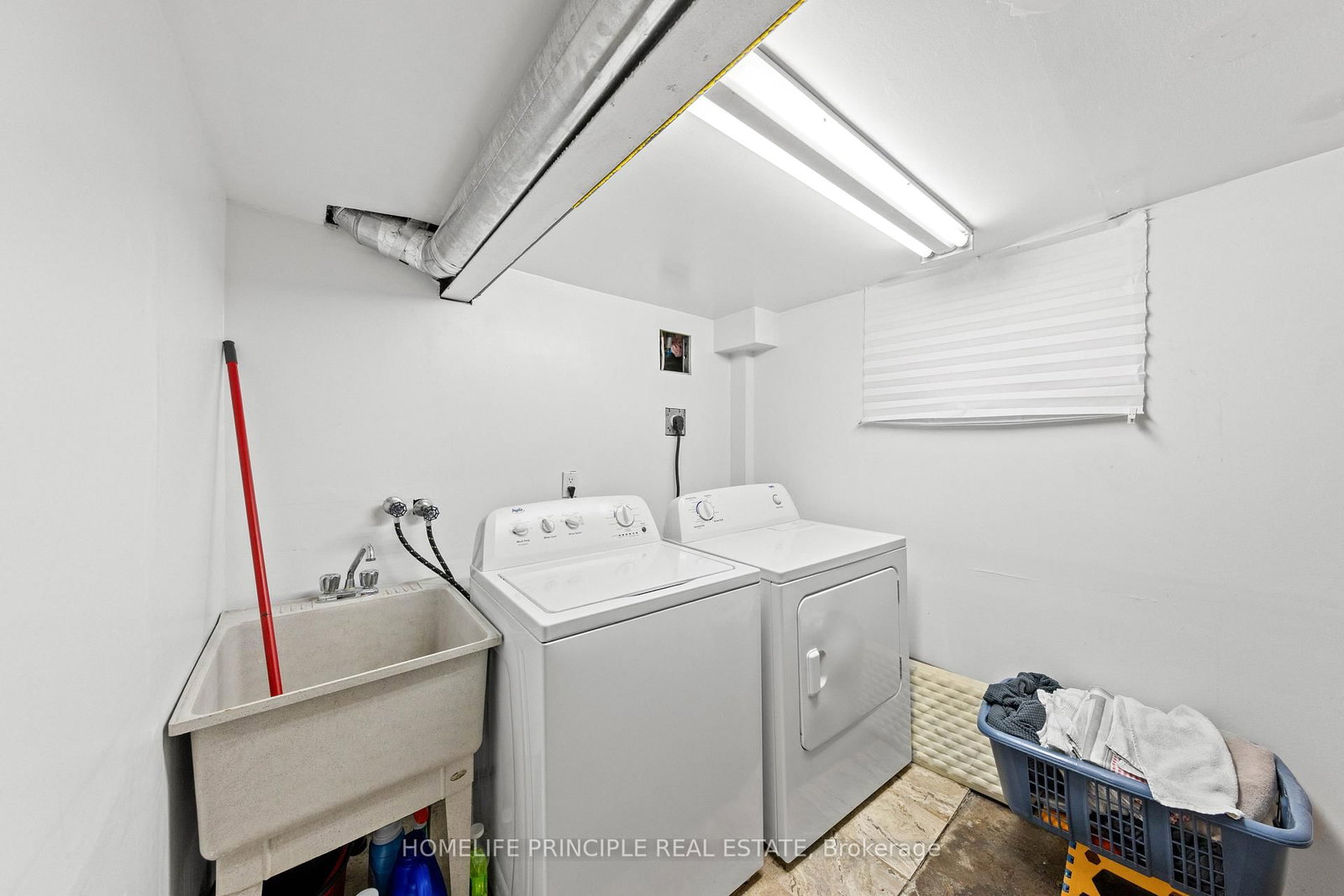 420 Salem Avenue N • Toronto, ON photo 25