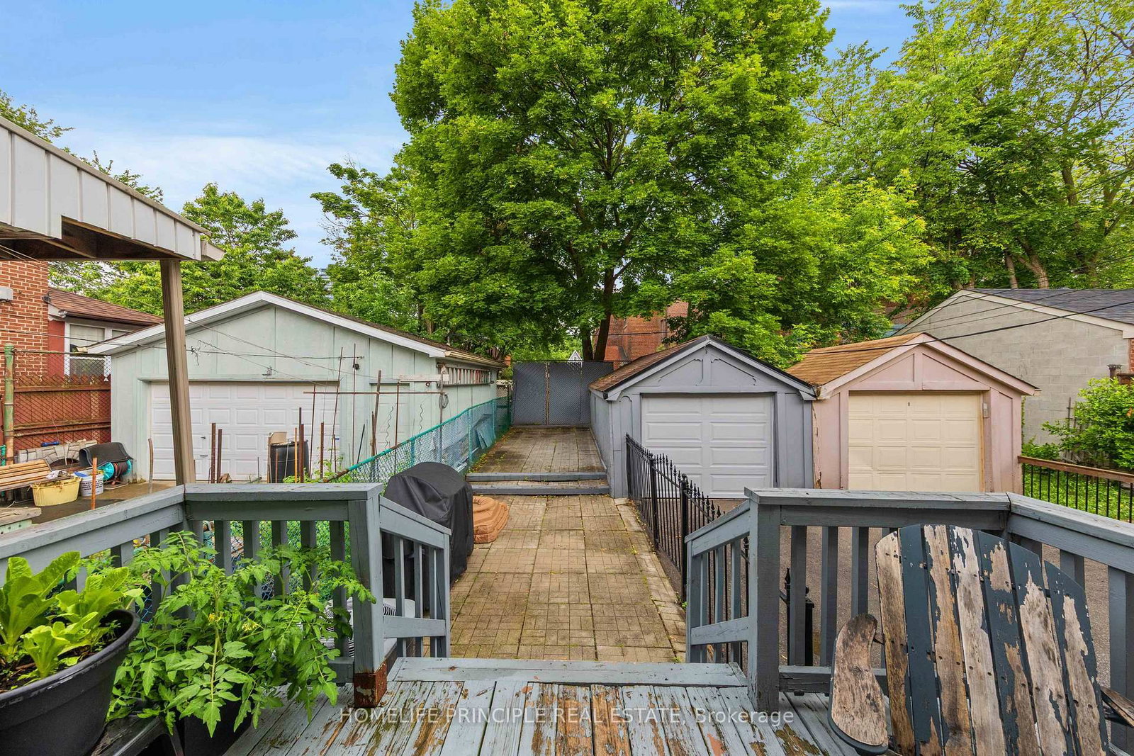 420 Salem Avenue N • Toronto, ON photo 34