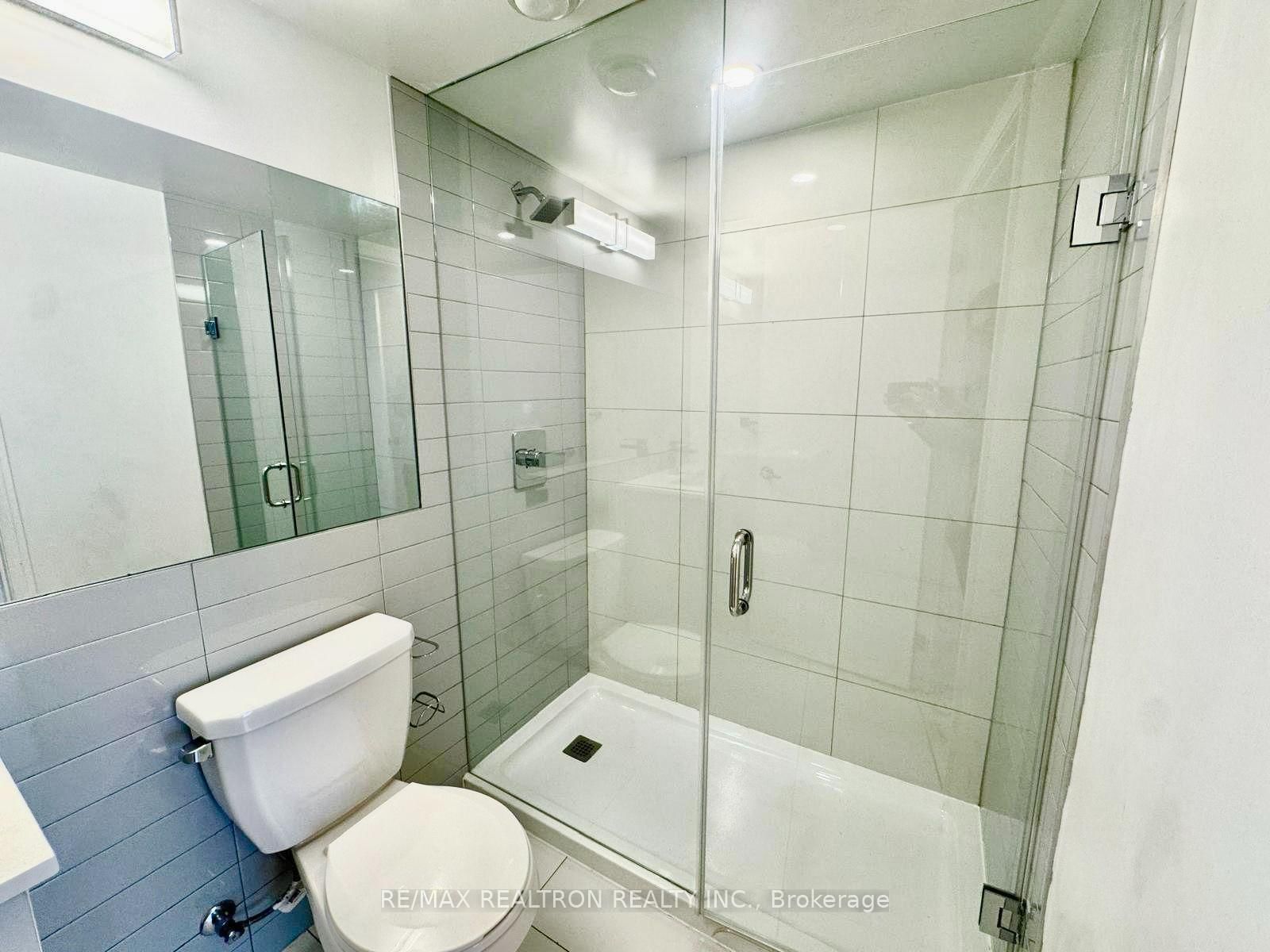 30 Gibbs Road • #1310 • Toronto, ON photo 11