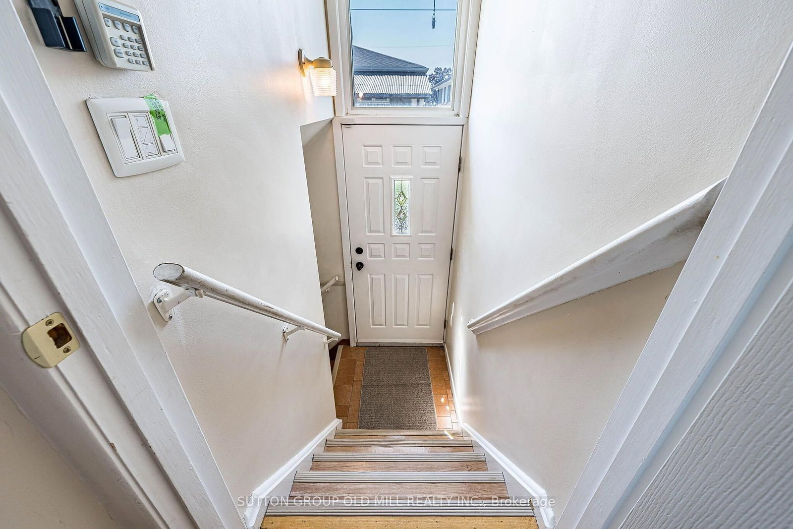 151 Lanyard Road • Toronto, ON photo 15