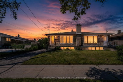 151 Lanyard Road • Toronto, ON photo 2