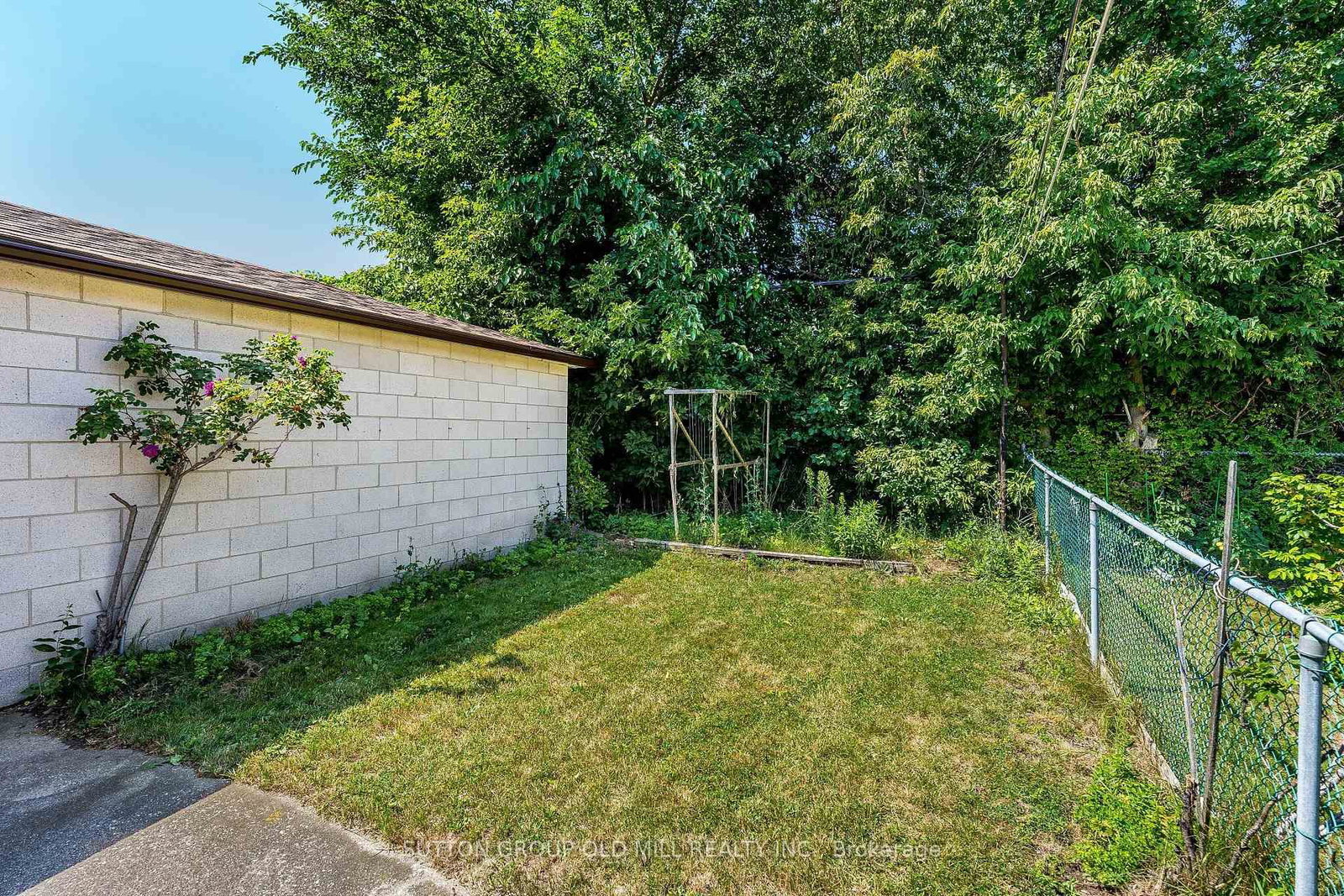 151 Lanyard Road • Toronto, ON photo 21