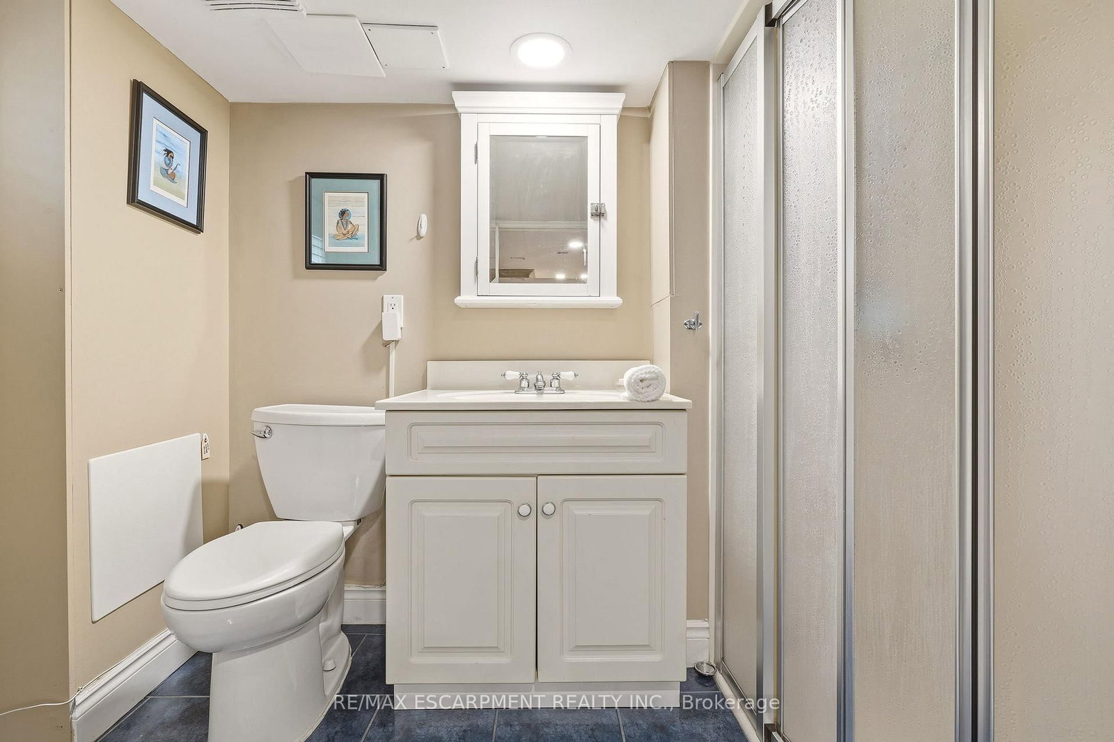 2116 Caroline Street • Burlington, ON photo 39