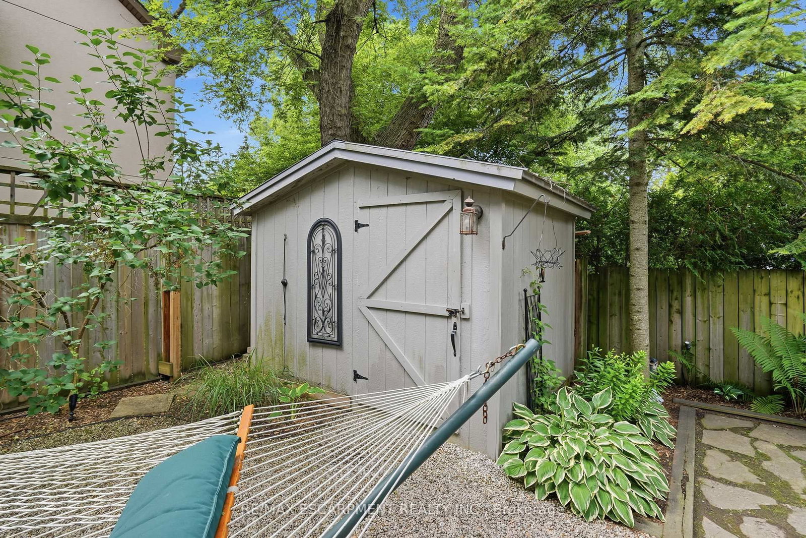 2116 Caroline Street • Burlington, ON photo 46