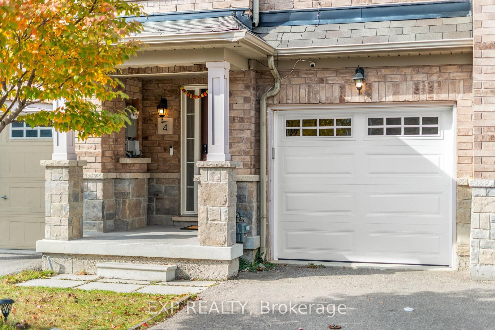 4 Magdalene Crescent • Brampton, ON photo 1