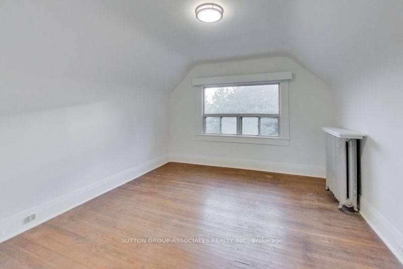 131 Lauder Avenue • Toronto, ON photo 27