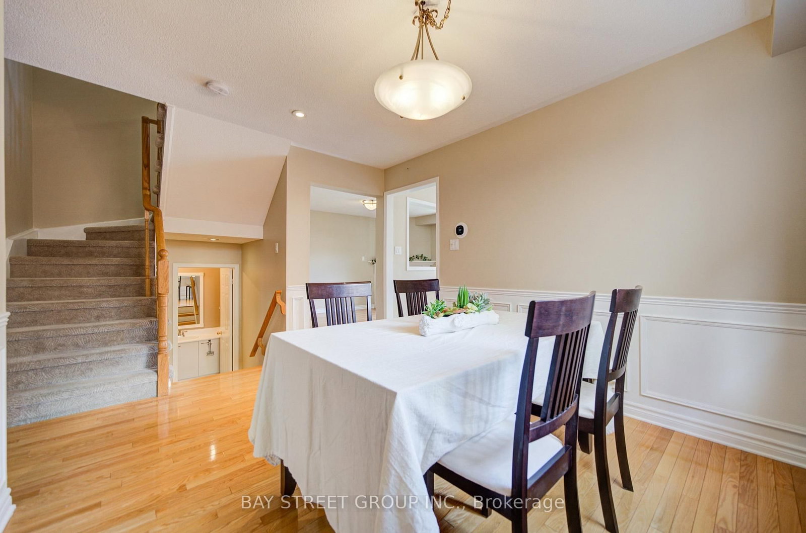 5922 Dalebrook Crescent • Mississauga, ON photo 11