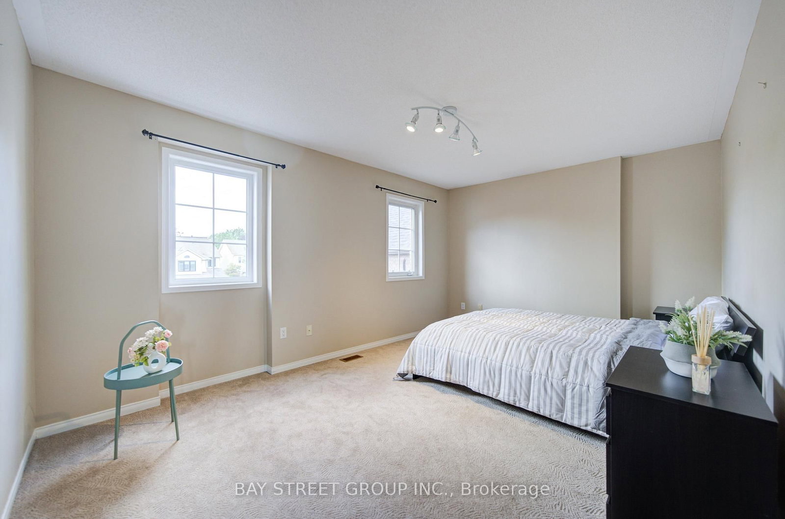 5922 Dalebrook Crescent • Mississauga, ON photo 20