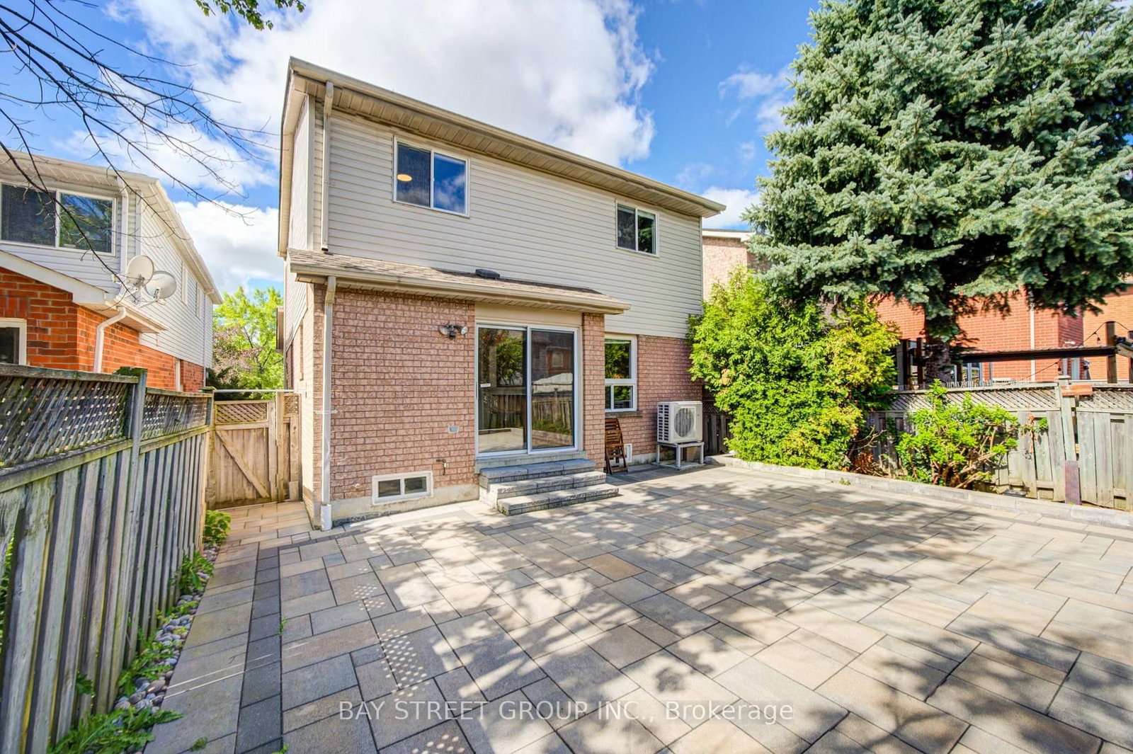 5922 Dalebrook Crescent • Mississauga, ON photo 38