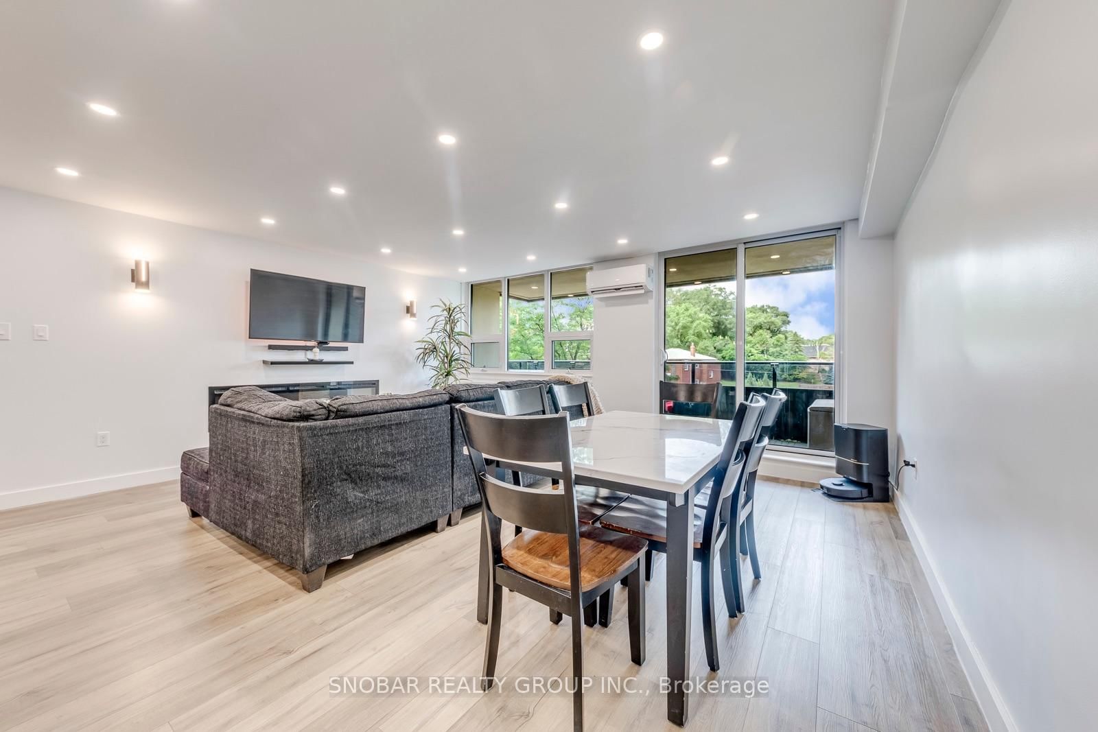 15 La Rose Avenue • #204 • Toronto, ON photo 12